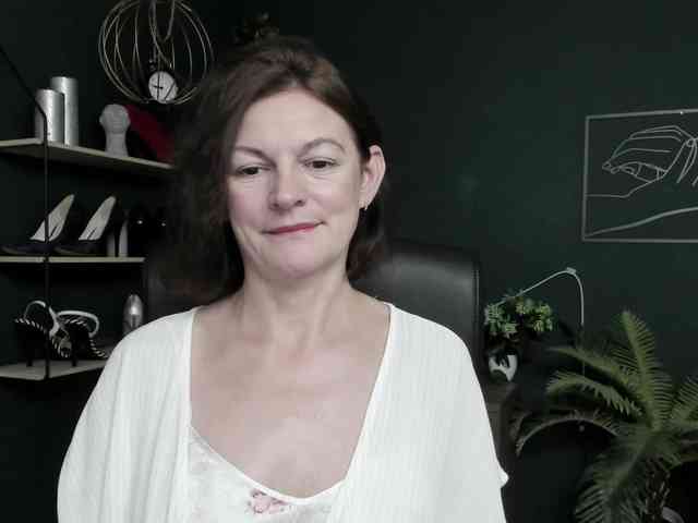 mrsVivian webcam