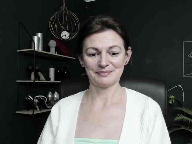 mrsVivian webcam
