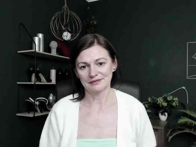 mrsVivian webcam