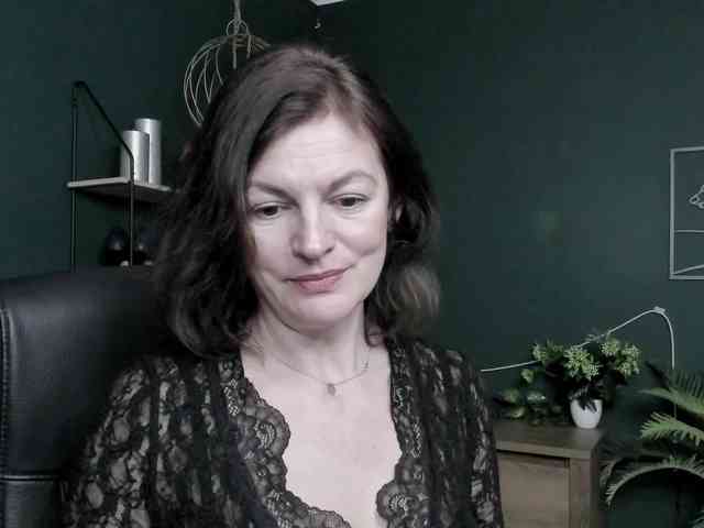 mrsVivian webcam