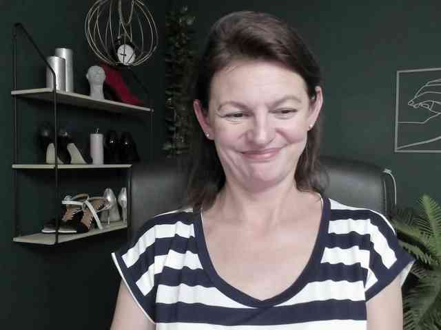 mrsVivian webcam