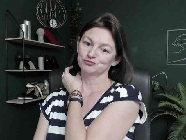 mrsVivian webcam