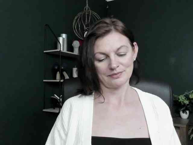 mrsVivian webcam