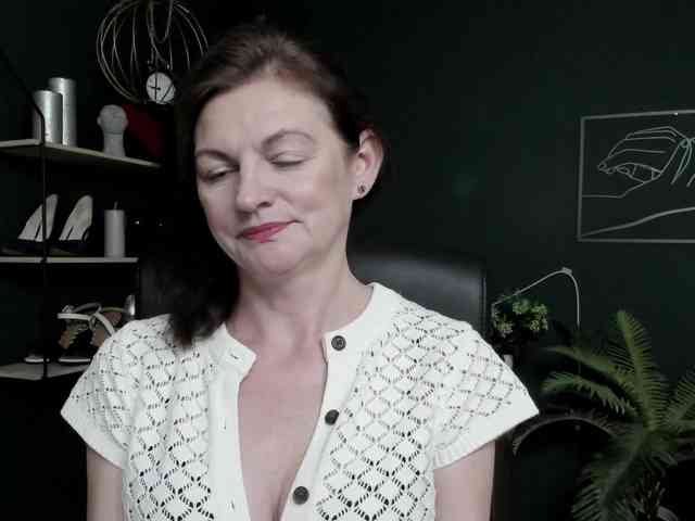 mrsVivian webcam