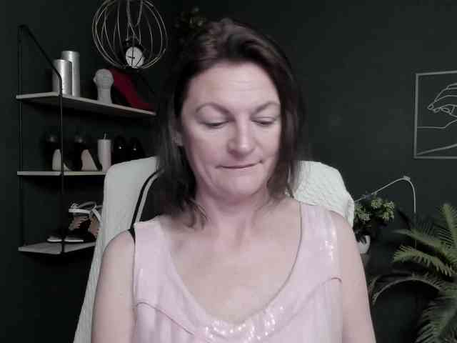 mrsVivian webcam
