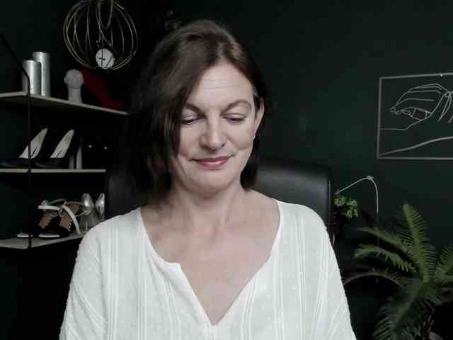 mrsVivian webcam