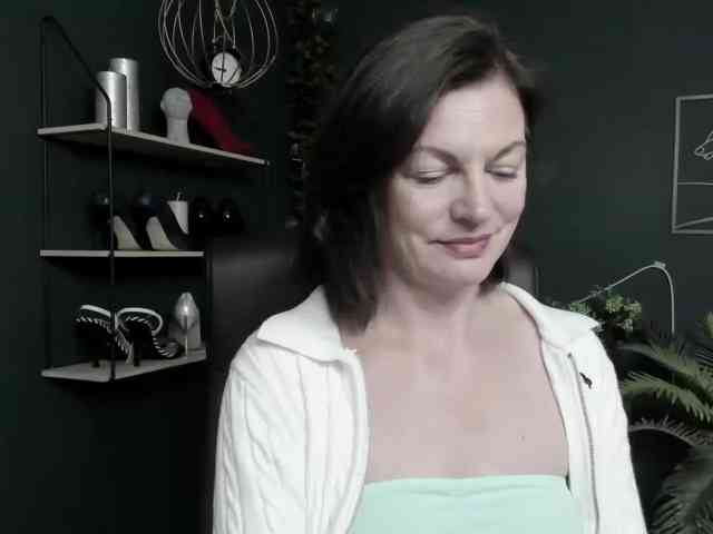 mrsVivian webcam