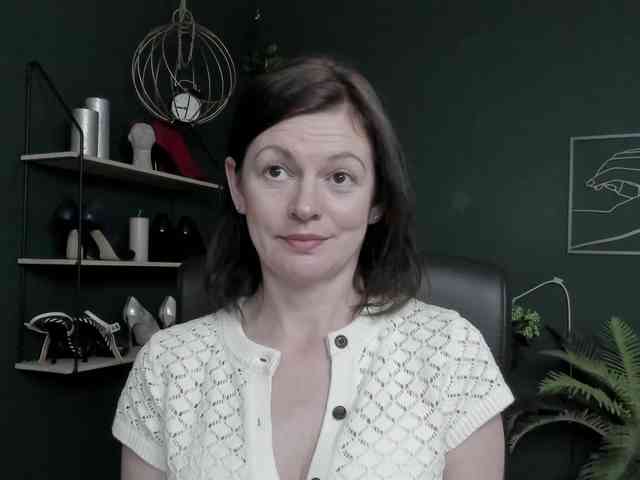 mrsVivian webcam