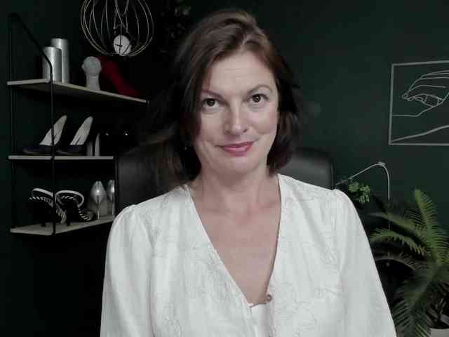 mrsVivian webcam