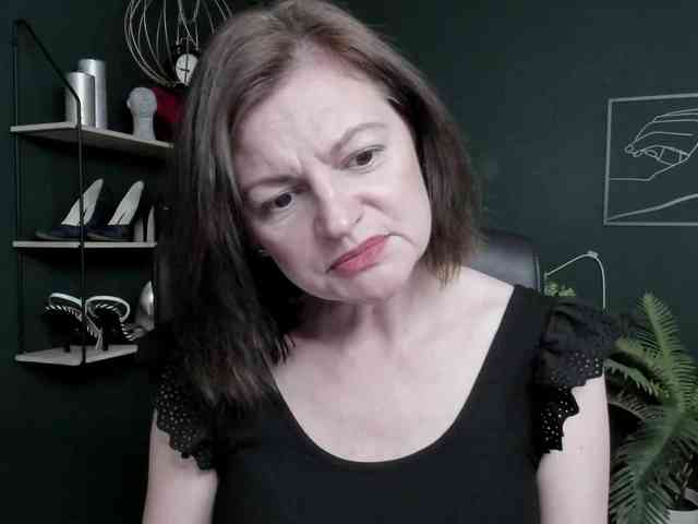 mrsVivian webcam