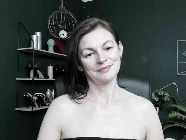 mrsVivian webcam