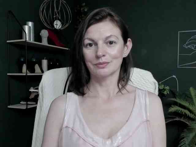 mrsVivian webcam
