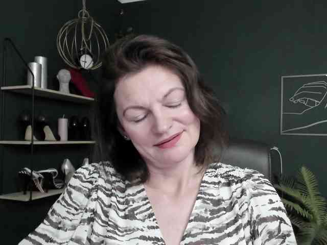mrsVivian webcam