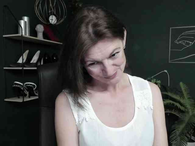mrsVivian webcam