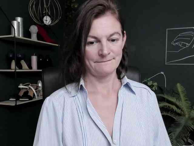 mrsVivian webcam