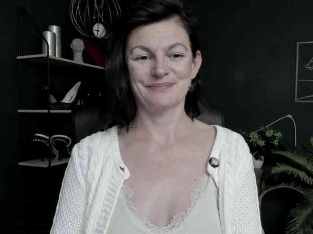 mrsVivian webcam