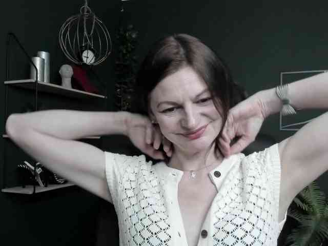 mrsVivian webcam