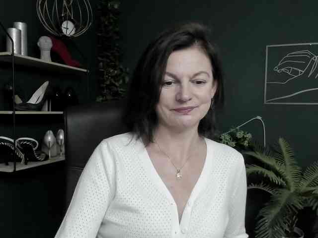 mrsVivian webcam