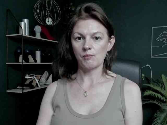 mrsVivian webcam