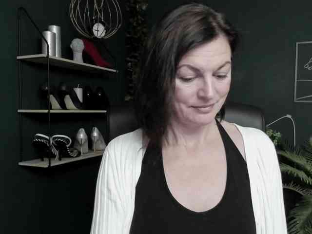 mrsVivian webcam