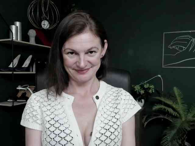 mrsVivian webcam