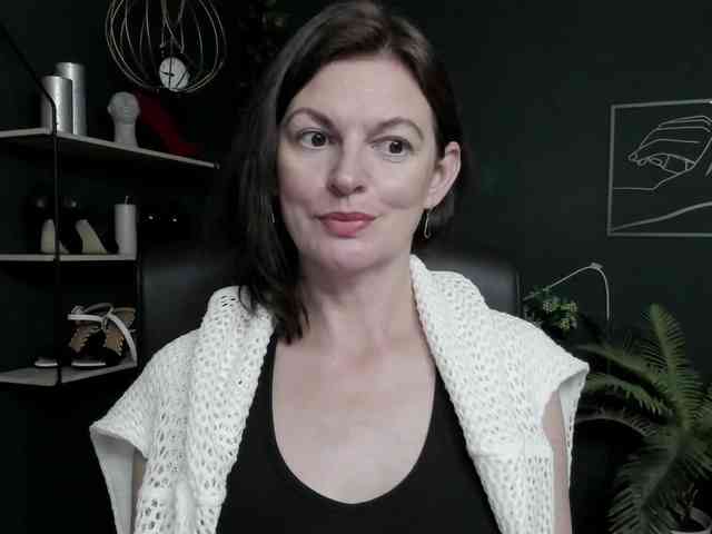 mrsVivian webcam