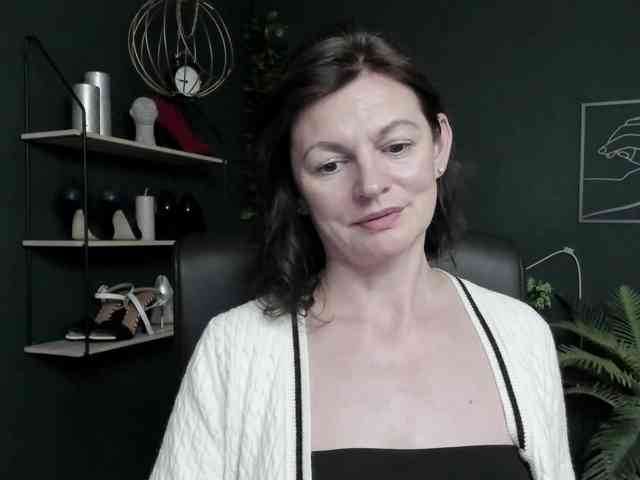 mrsVivian webcam