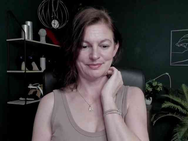 mrsVivian webcam