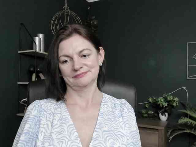 mrsVivian webcam