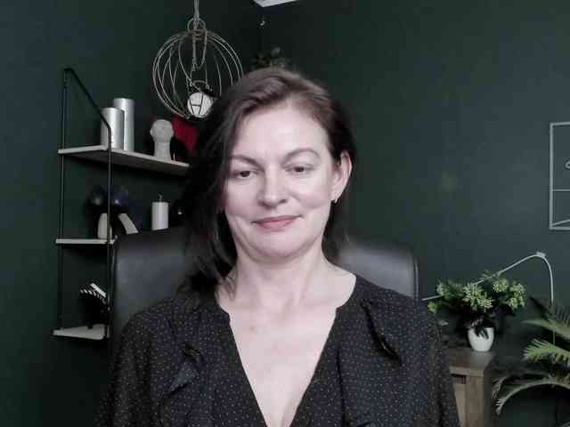 mrsVivian webcam