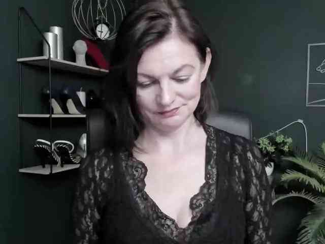 mrsVivian webcam