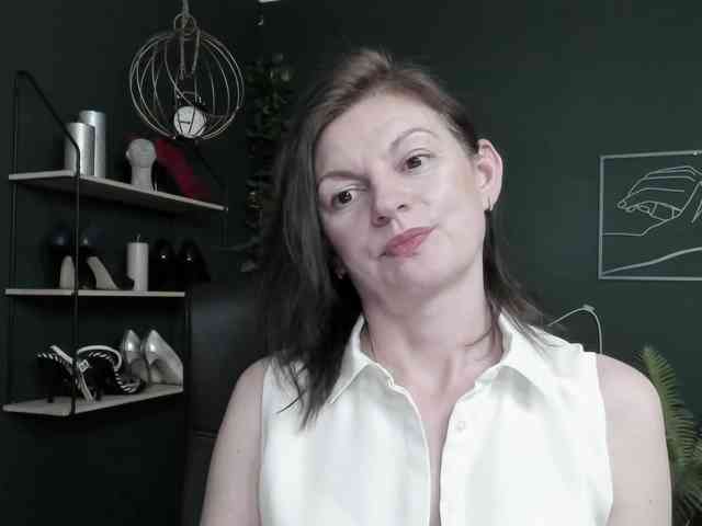 mrsVivian webcam