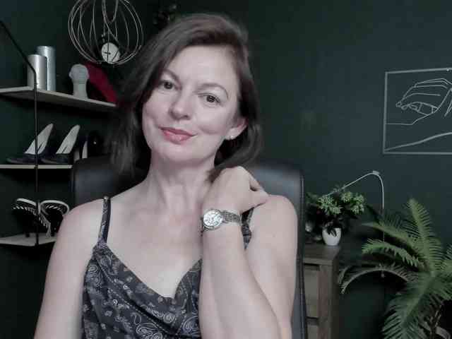 mrsVivian webcam