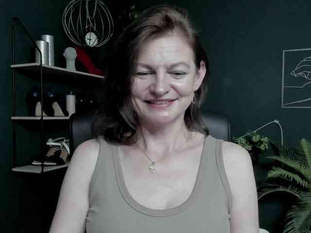 mrsVivian webcam