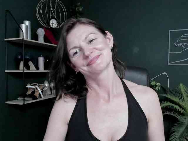 Model: mrsVivian