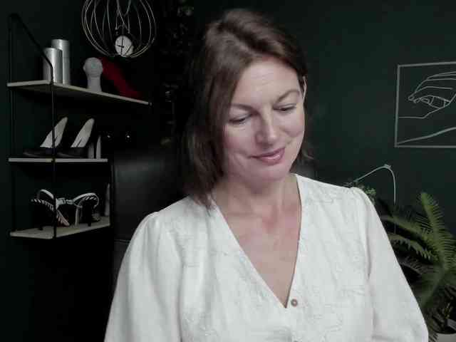 mrsVivian webcam
