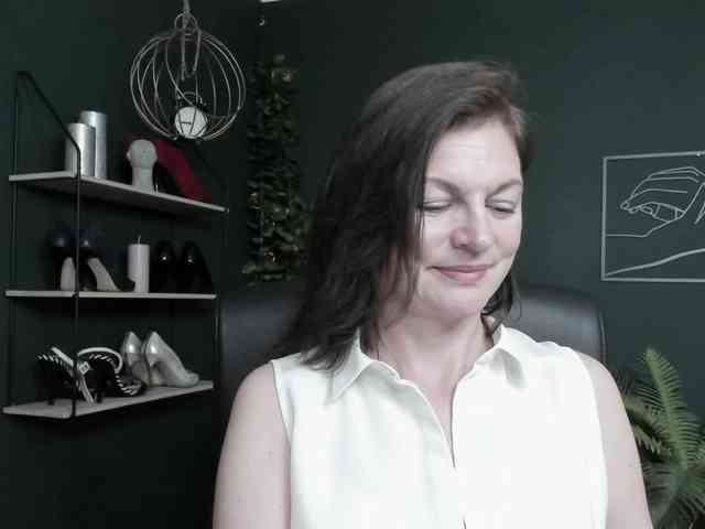 mrsVivian webcam
