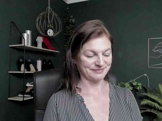 mrsVivian webcam