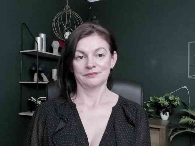mrsVivian webcam
