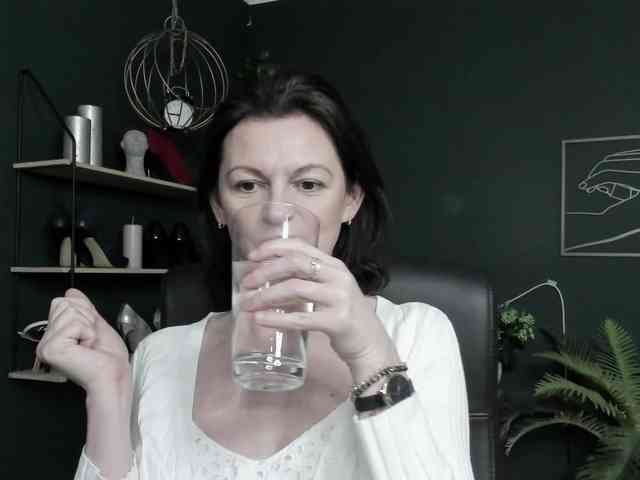 mrsVivian webcam