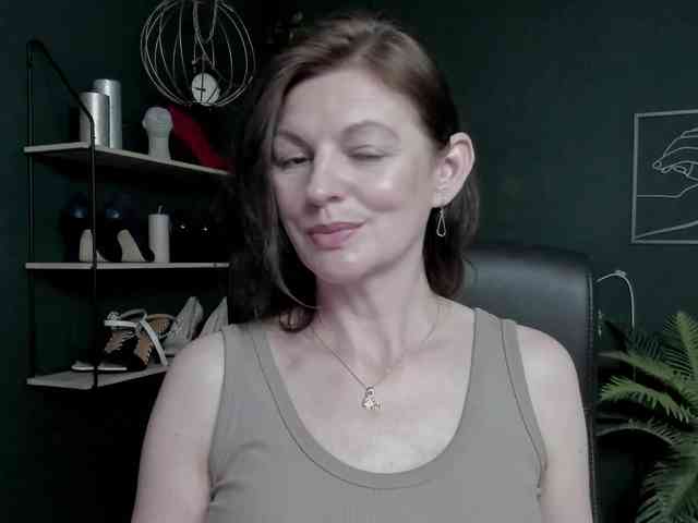 mrsVivian webcam