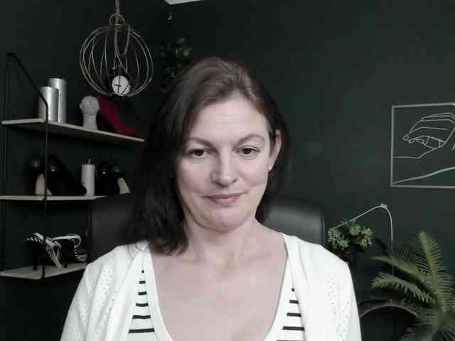 mrsVivian webcam