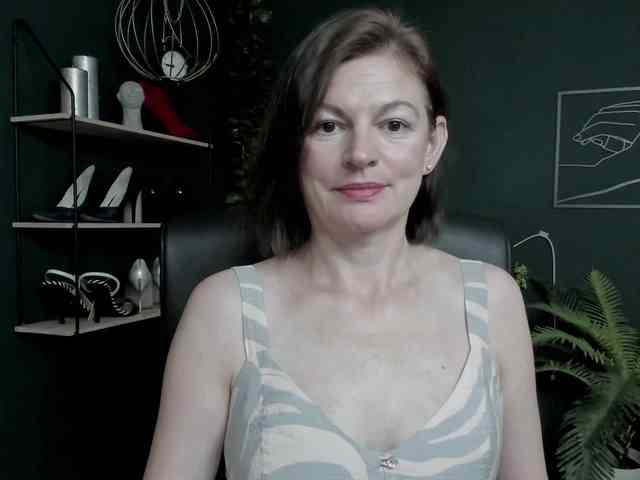 mrsVivian webcam