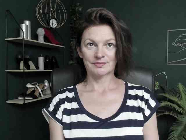 mrsVivian webcam