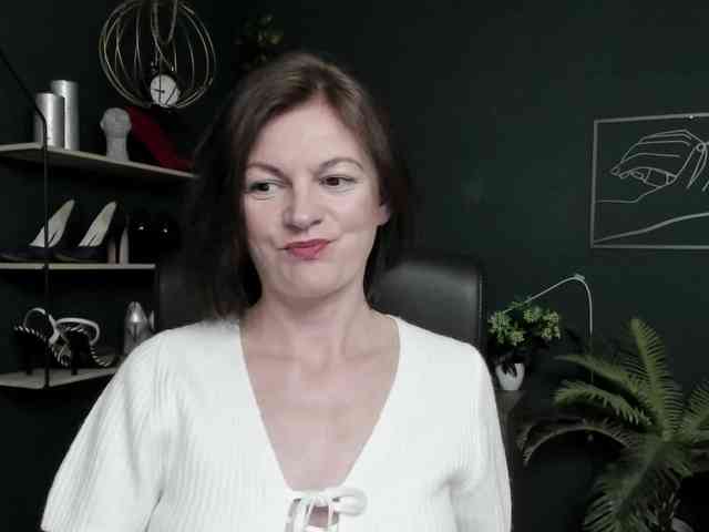 mrsVivian webcam