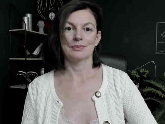 mrsVivian webcam