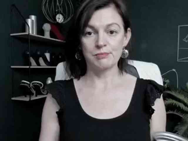 mrsVivian webcam