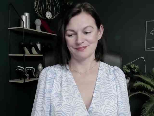 mrsVivian webcam