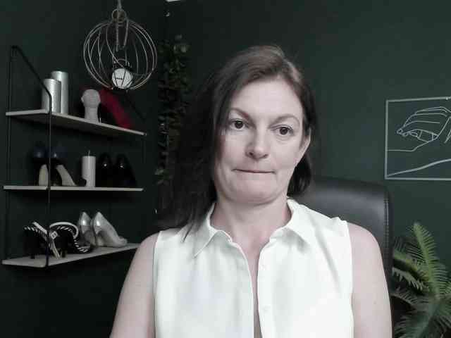 mrsVivian webcam