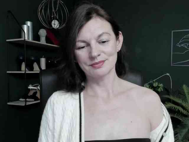 mrsVivian webcam